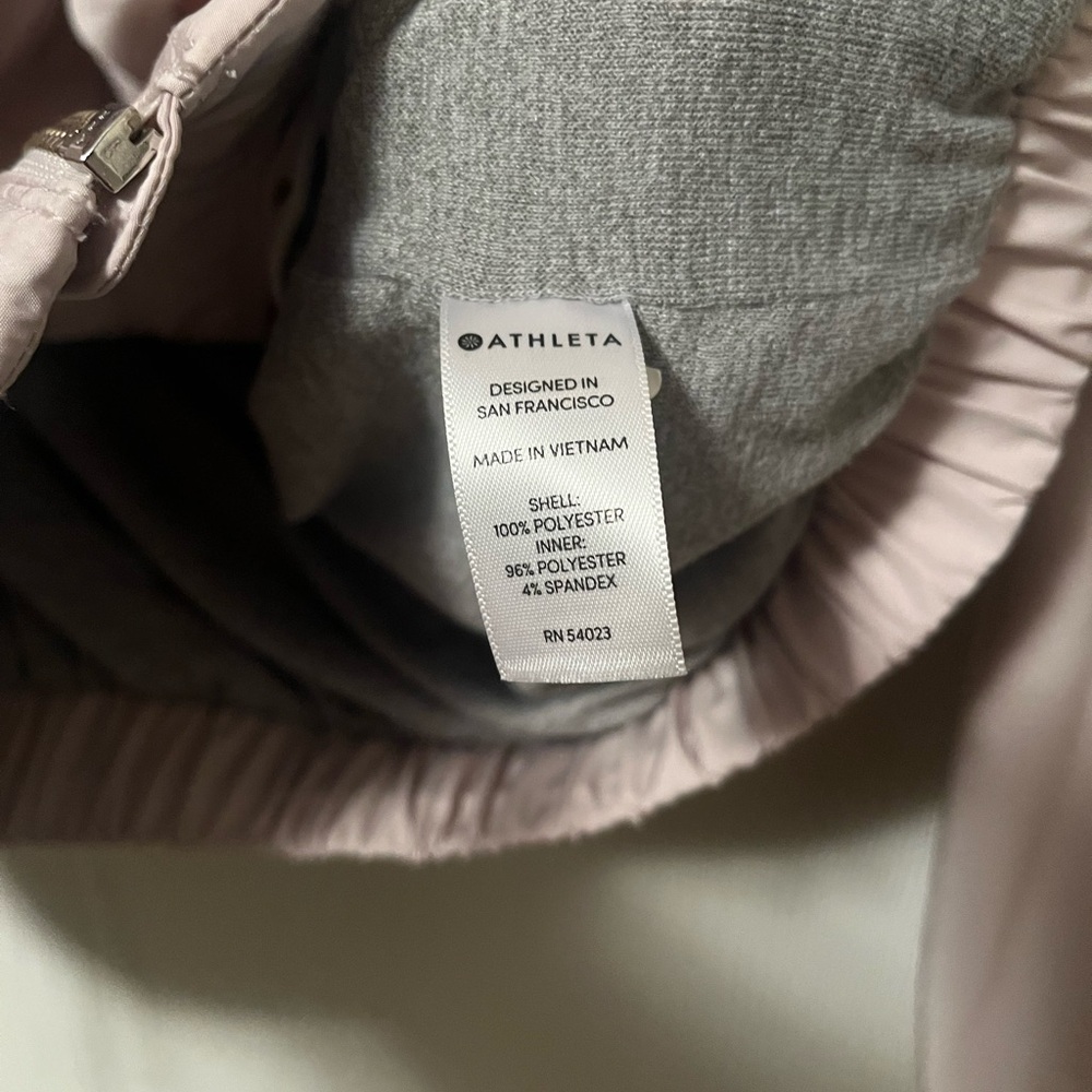 Athleta Chill Bomber Jacket in Beech Stone Size Small - Picture 9 of 11